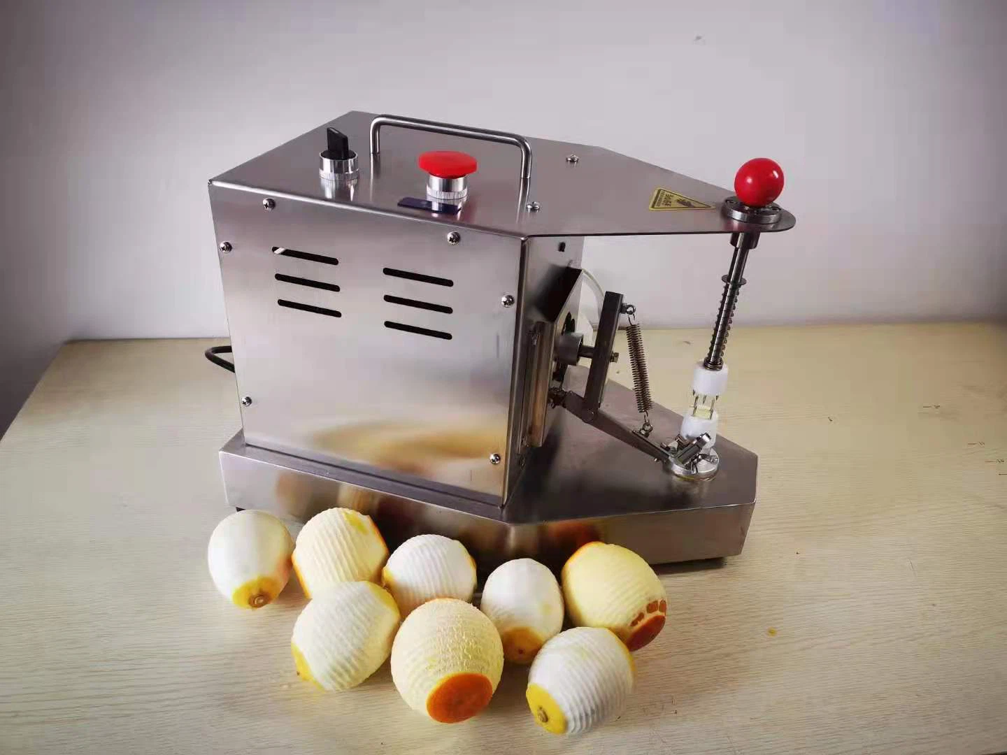 orange peeler