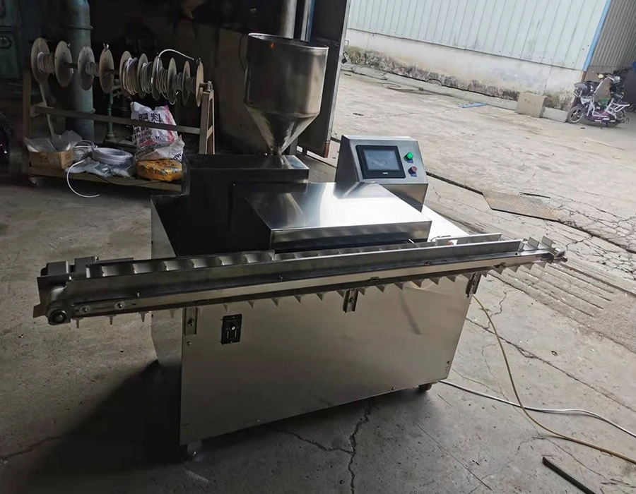 Automatic Cake Bread Stuffing Machine factory