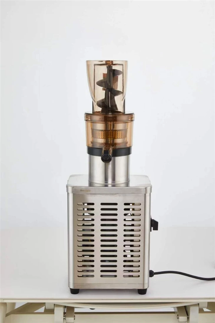 Commercial Fruit Juicer Machine