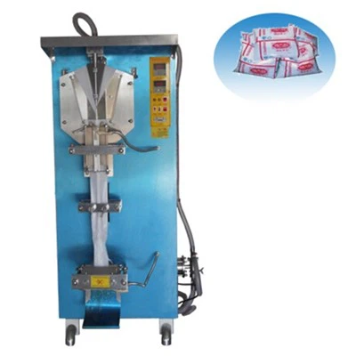 Малка машина за опаковане на течности